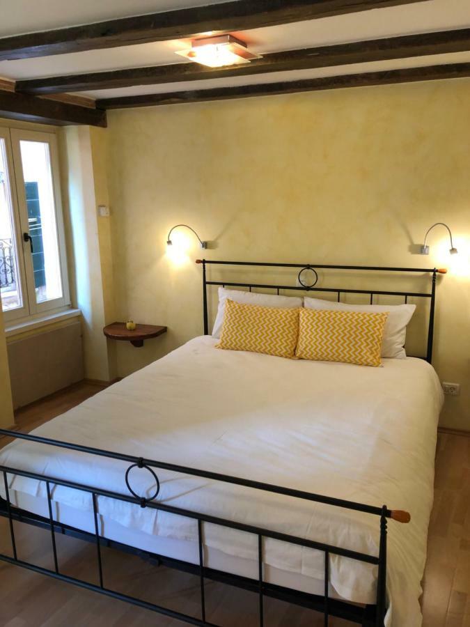 Superb Townhouse Villa Montalbano Rovinj Eksteriør billede