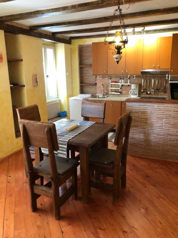 Superb Townhouse Villa Montalbano Rovinj Eksteriør billede