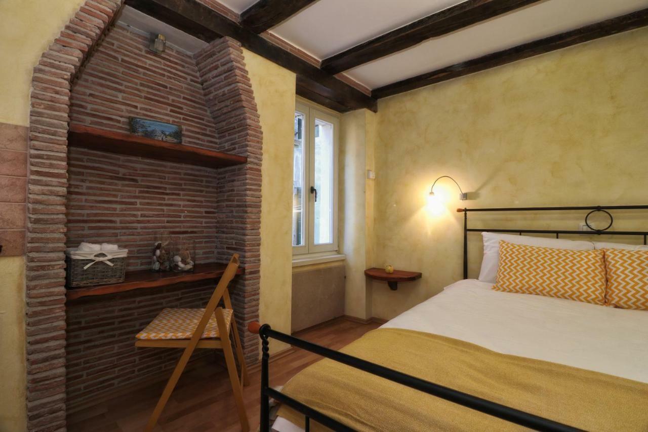 Superb Townhouse Villa Montalbano Rovinj Eksteriør billede