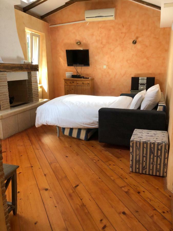 Superb Townhouse Villa Montalbano Rovinj Eksteriør billede